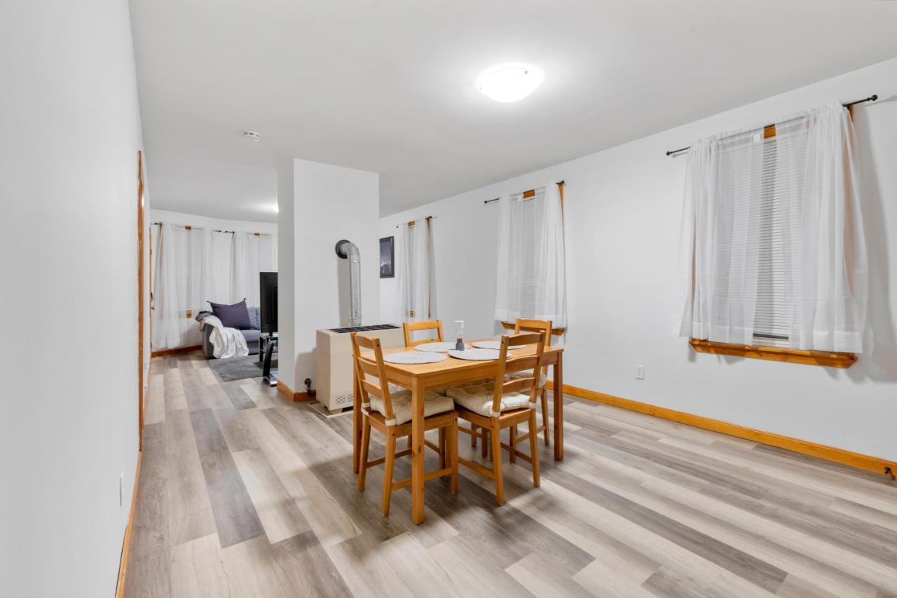 Sleeps 5 Near Ferry, Train To Boston And Downtown -2br *